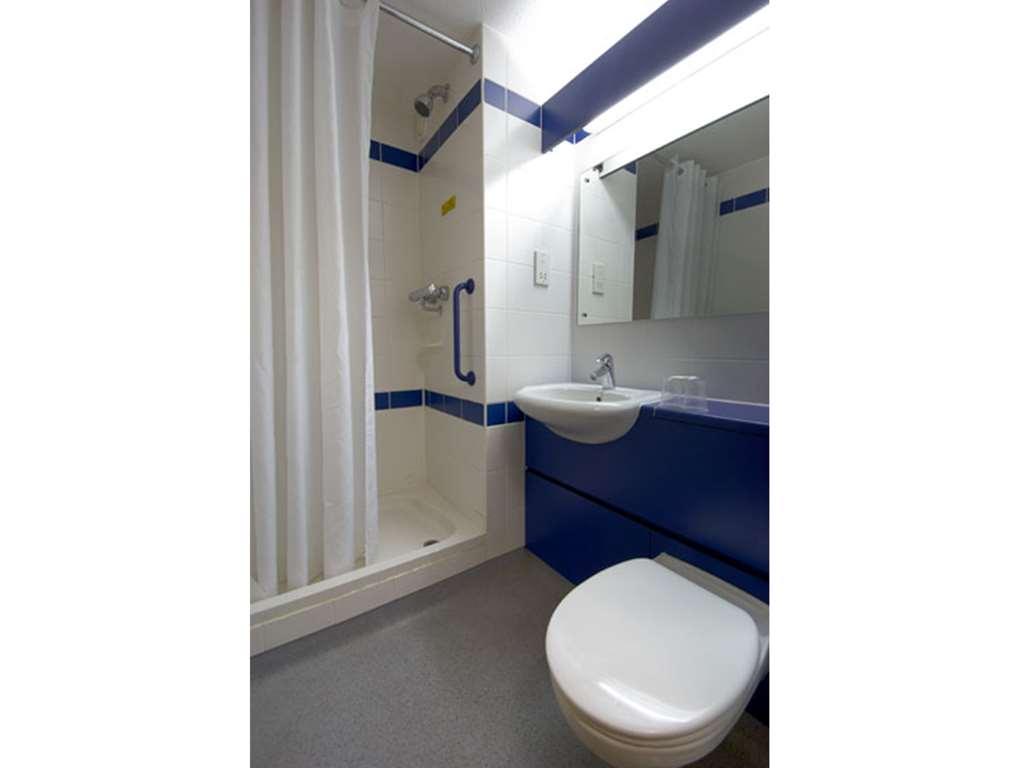 Travelodge Newbury Tot Hill Highclere Eksteriør bilde