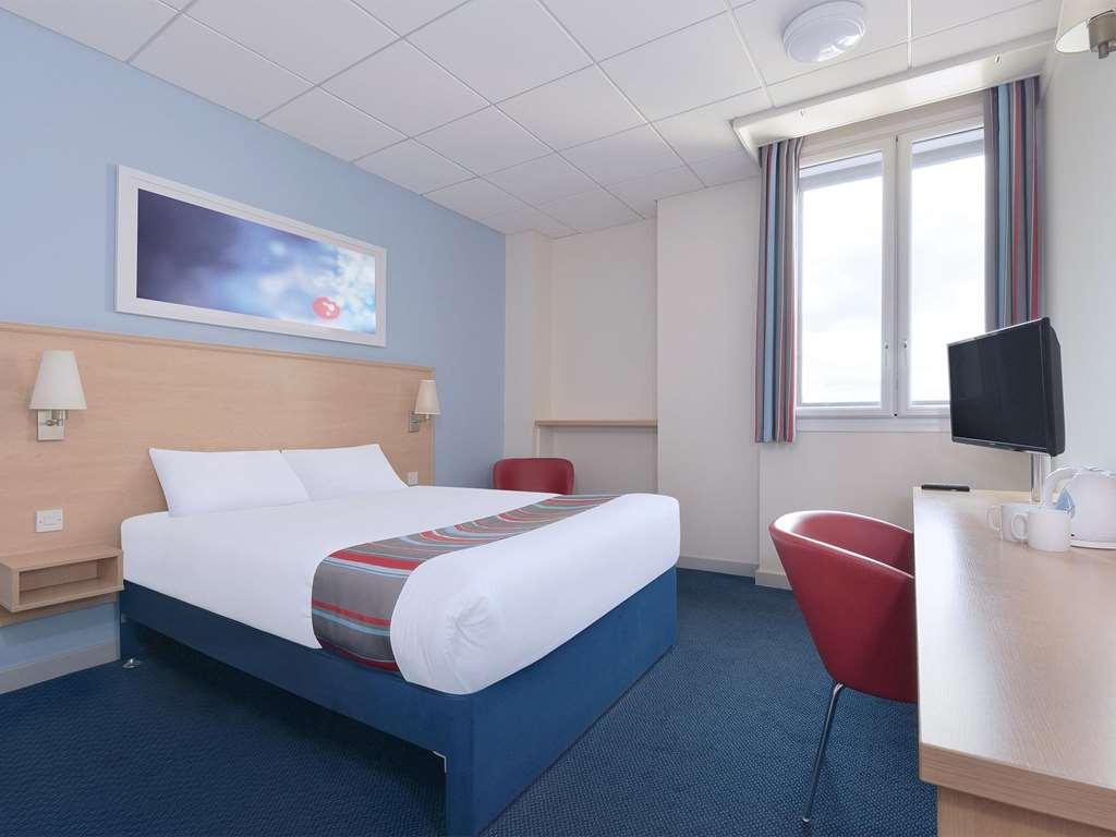 Travelodge Newbury Tot Hill Highclere Rom bilde