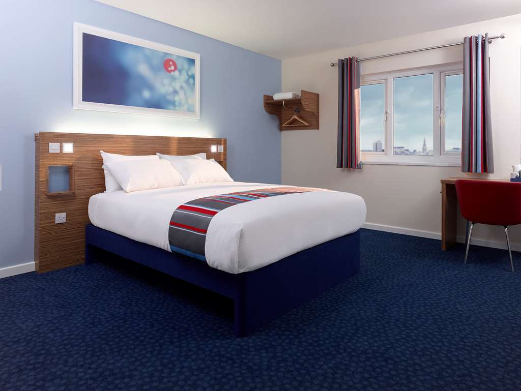 Travelodge Newbury Tot Hill Highclere Rom bilde