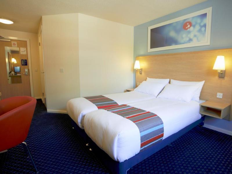 Travelodge Newbury Tot Hill Highclere Eksteriør bilde