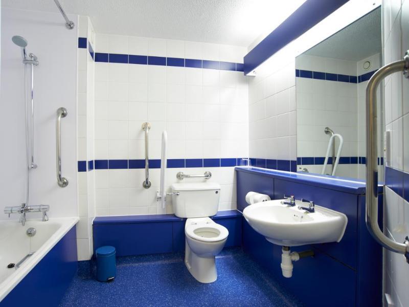 Travelodge Newbury Tot Hill Highclere Eksteriør bilde