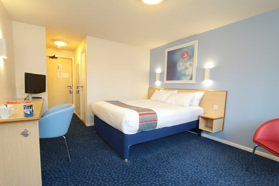 Travelodge Newbury Tot Hill Highclere Rom bilde